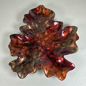 Maple leaf trinket Dish. 9”x8” Fall Colors. Decorative Purposes Only
